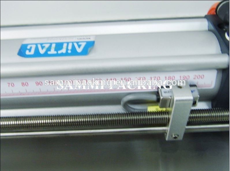 آلة تعبئة الكريم والسوائل، آلة تعبئة الكريم برأس واحد، آلة تعبئة صلصة الطماطم/المربى/الكريم بالخلط