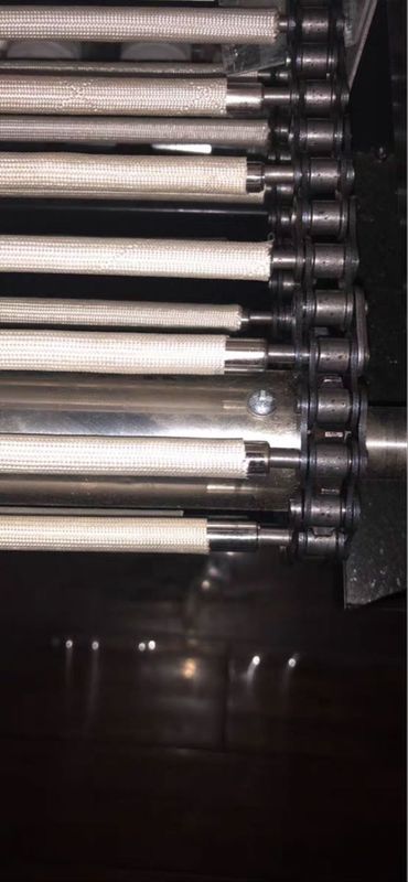 BS4525 آلة تغليف تتقلص من خلال الحرارة النفاثة لتعبئة الأغذية والمشروبات والسلع الوحيدة الأخرى