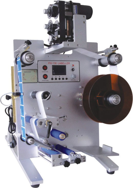 آلة وضع الملصقات الرأسية الأوتوماتيكية على سطح المكتب مع طابعة التاريخ للزجاجات الدائرية