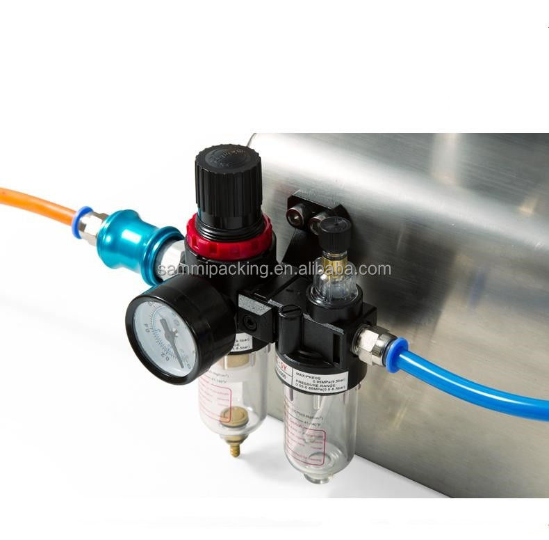 آلة تعبئة السوائل الهوائية ذات المكبس عالية الجودة، حشو سائل بسعة كبيرة لحليب الصويا والعصير والزيت والمنظفات